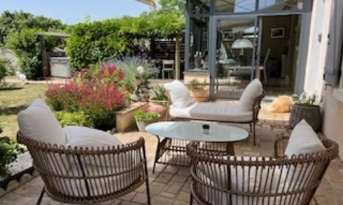 Coulaines Maison | 2 chambres dans Maison familiale avec jardin