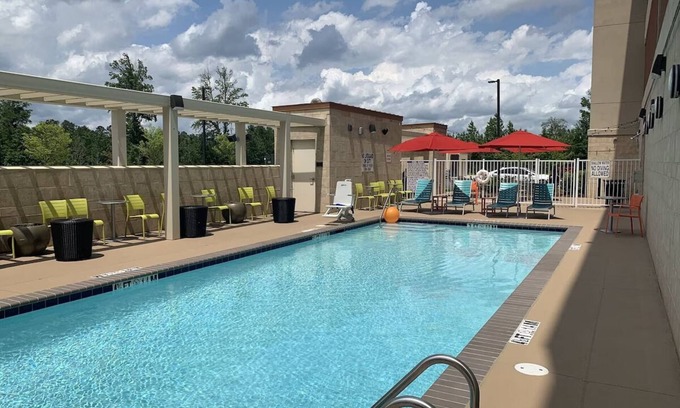 Pooler Hôtel | 2 Comfortable Units! Short Drive to Savannah Beach and Ships of the Sea Museum
