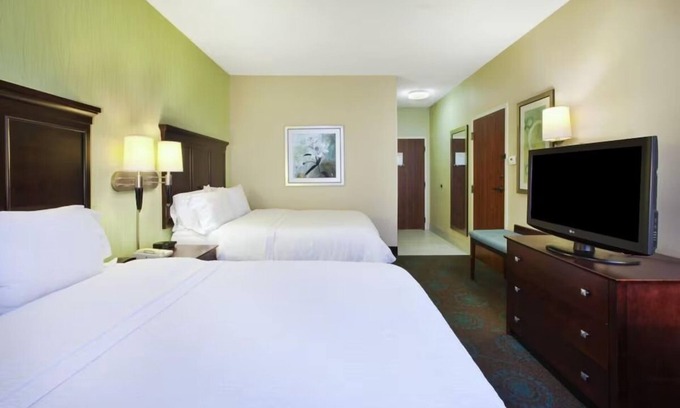 South Bend Hôtel | 2 Exclusive Suites w/ Free Breakfast – Great for Extended or Short Stays