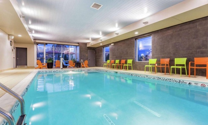 Newtonville Hôtel | 2 Family-Friendly Units with Free Breakfast and Free Parking!