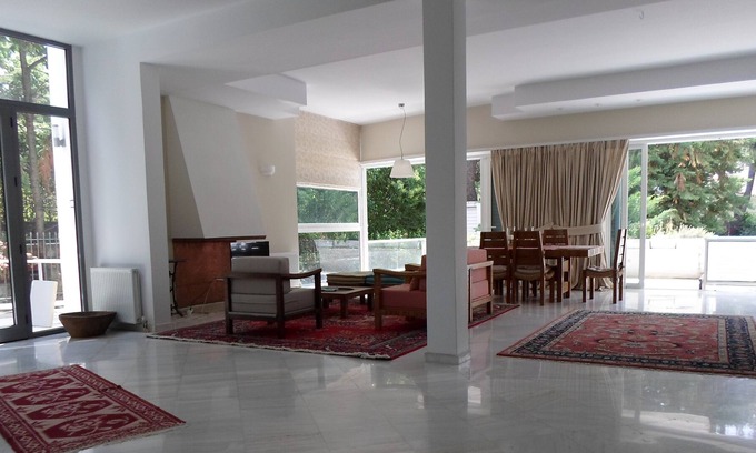 Ekali Appartement | Maisonnette sur 2 étages, idéale pour une famille, spacieuse et moderne