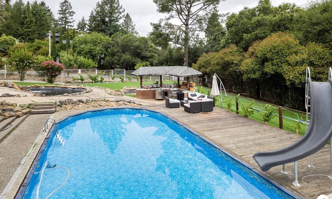 Montgomery Village Maison | 2 Hidden Wine Country Gem Upstairs Unit