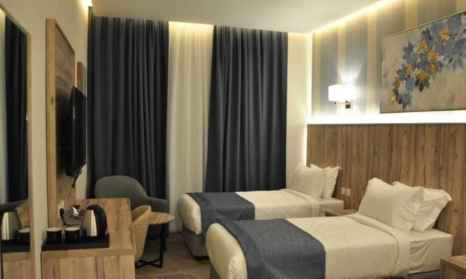 Mecca Appartement | 2 Hotel Suites in Tranquil Makkah with AC