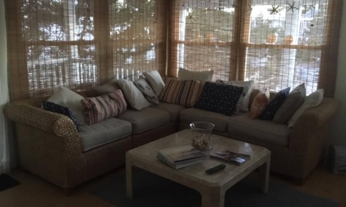 Barnegat Light Appartement | 2 Houses from the Ocean!