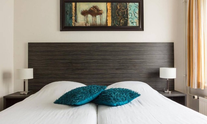 De Bult Maison | 2 Ideal Rooms w/Balcony | Theme Park & Nature Reserve Nearby