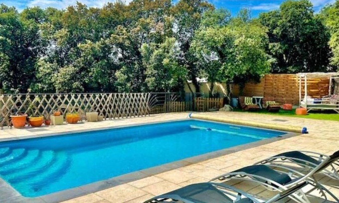 Sussargues Appartement | 2 logements indépendants dans villa+piscine jardin