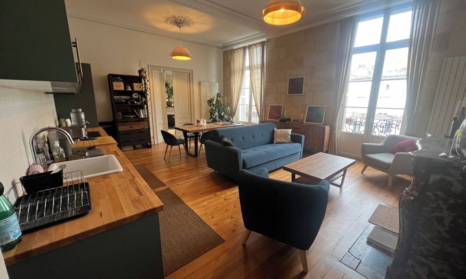 Chartrons Appartement | 2 suites parentales dans appartement ancien rénové