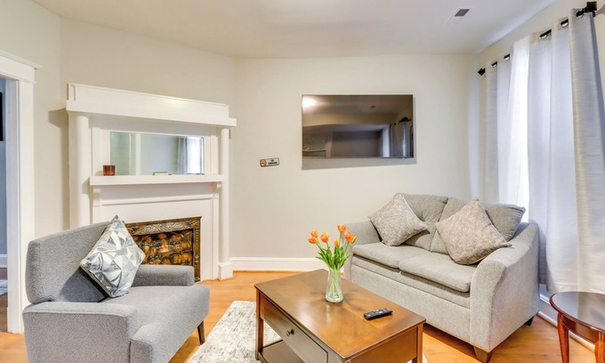 Le Droit Park Maison | 2 Mi to National Mall: DC Townhome