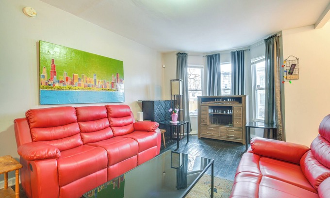 Back of the Yards Maison | 2 Mi to Red Line: Chicago Home Near Sherman Park