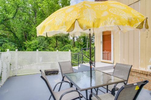 Orangeburg Maison | 2 Mi to SC State and Claflin Townhome with Patio!