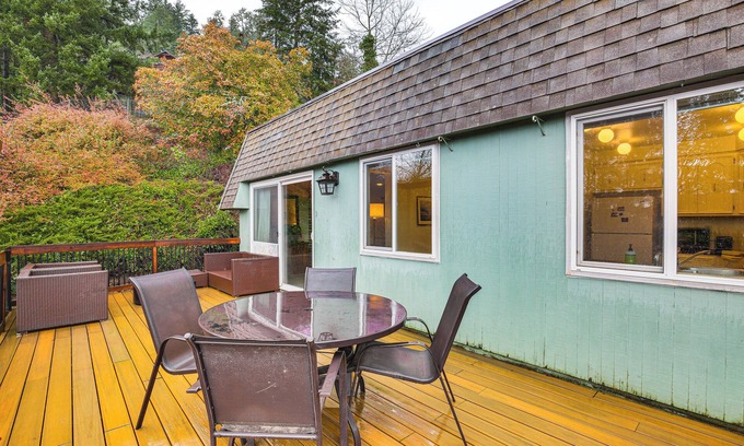 Southeast Eugene Maison | 2 Mi to University of Oregon: Pet-Friendly Abode