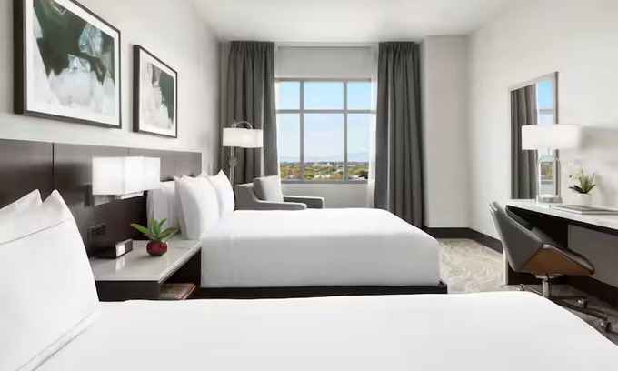 Downtown Tucson Hôtel | 2 Modern Rooms w/ Tea/Coffee Maker, Streaming Services & Close to Tucson Arena