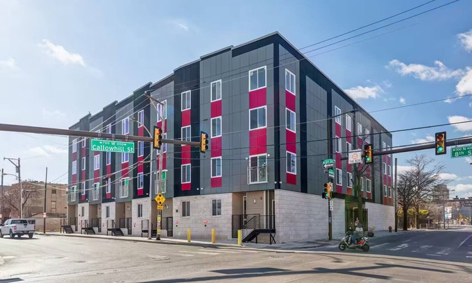 Center City Appartement | 2 Parking Spots/Sleep 14/King Bed/Pool Table