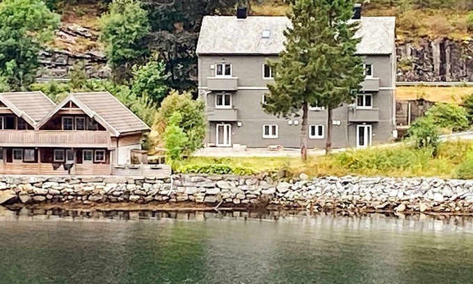Leirvik Appartement | Maison de vacances pour 4 a Leirvik i Sogn