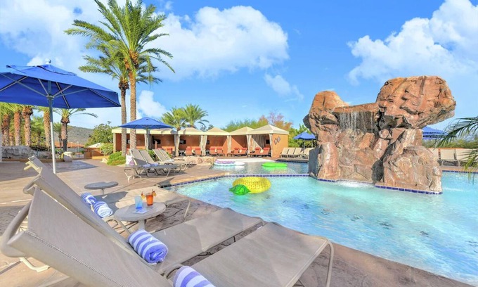 North Mountain Hôtel | 2 Queen Beds 1BR Suite, Hilton Phoenix Tapatio Cliffs, 7 Pools, Spa - 2 Units