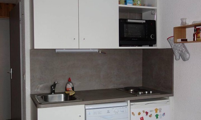 Eclose-Est Appartement | APPARTEMENT 2 PIECES + COIN MONTAGNE-ECLOSE EST