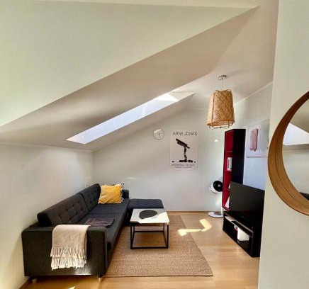 Pelgulinn Appartement | 2-Room Apt by Telliskivi & Old Town, Free Private Parking