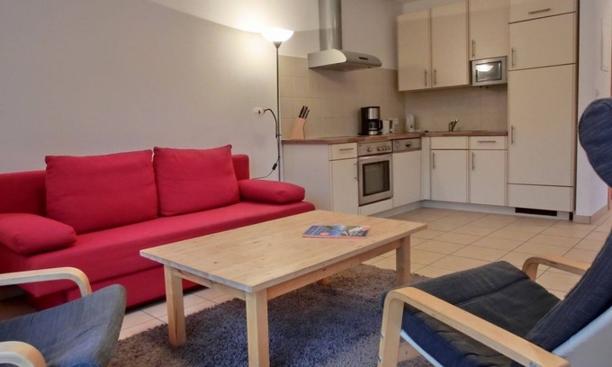 Gelbensande Appartement | 2-room vacation apartment for 4 people on the first floor with WLAN - NH
