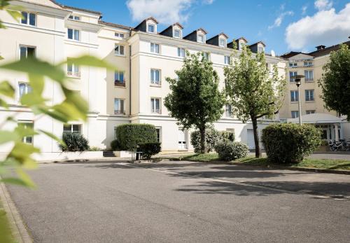 Bussy-Saint-Georges Appartement | 2 rooms ideal for 4 people - Disneyland & Paris
