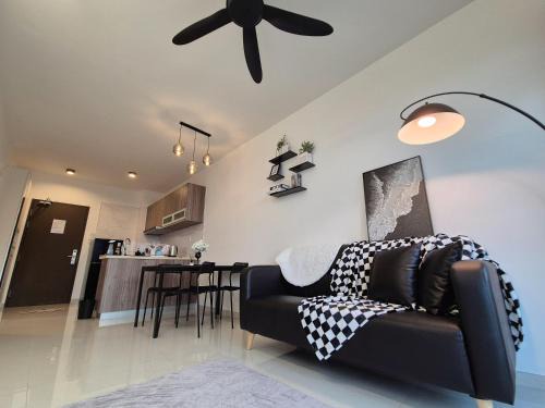Johor Bahru Appartement | 2 Rooms unit w Balcony & Spectacular view - 4 pax
