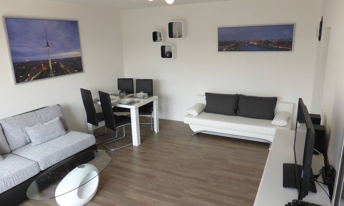 Tempelhof Appartement | 2 chambres, jusqu'à 5 personnes, aménagement luxueux, Tulip "