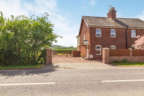 Hereford Maison | 2 Stanley Villas