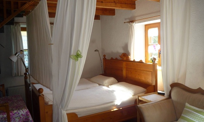 Funfstetten Appartement | Maison de vacances biologique 2 étoiles à la tente en saule - détendez-vous et profitez