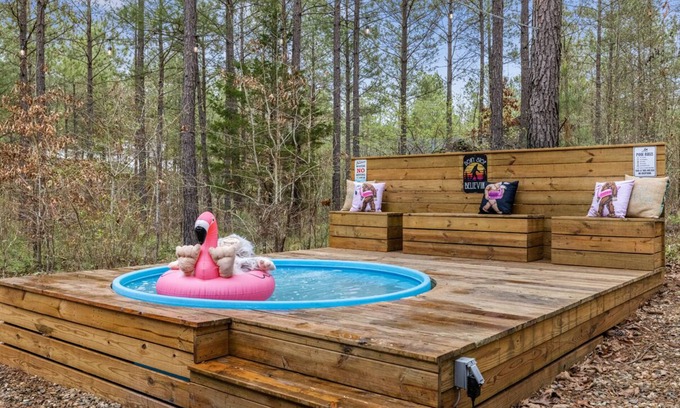 Broken Bow Cabine | 2 Luxury Suites+Bunks+Hot Tub+Firepit+Games