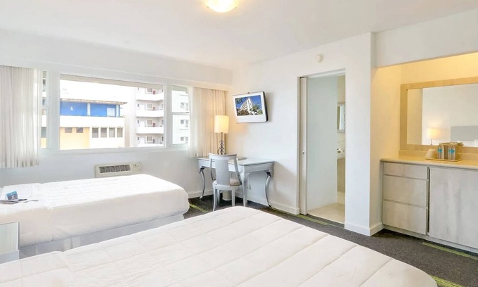 Miramar Hôtel | 2 Units | Enjoy Island Comforts While Staying Steps from Condado Lagoon’s Beauty