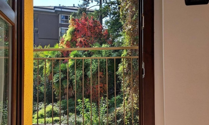 Luino Appartement | 2-zimmer-wohnung mit 2 Balkonen in Ruhiger und Zentraler Lage