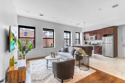 Central Business District Appartement | 20 MIN to Manhattan! 2BR Luxurious Comfy & Spotless