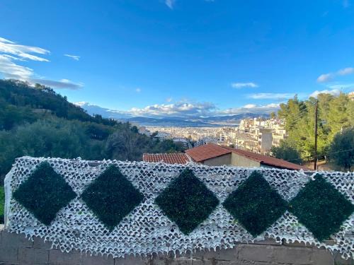 Galatsi Maison | 20 mins from city centre, rural house