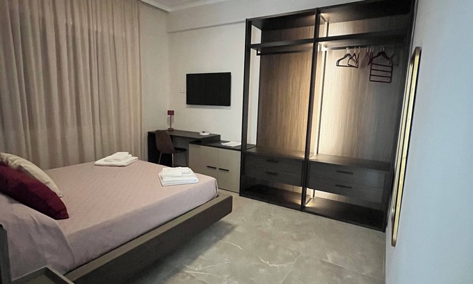 Quartiere XXVIII Monte Sacro Alto Appartement | 20 minutes from Piazza Venezia, new apartment in a commercial area