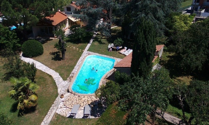 Castelginest Maison | A 20 mn de TOULOUSE, belle maison de 200m2 dans un parc arboré de 3500m2 piscine