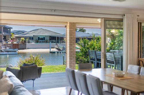 Yamba Maison | 20 Taine - Oceanstays - Jetty & Pet Friendly