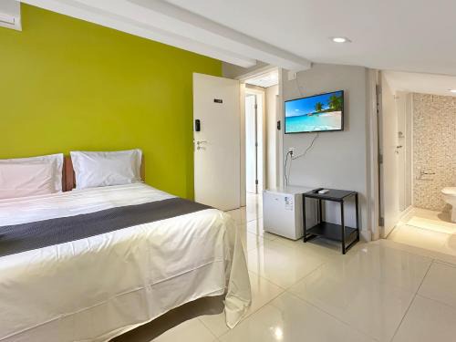 Enseada Maison | 200m do mar - AC - 1 Suite - Piscina - Churrasqueira