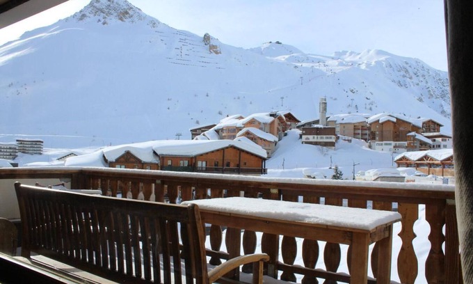 Les Almes Appartement | 200m del centro estación, vista montaña, terraza, tv, local para esquís, 70m², Tignes