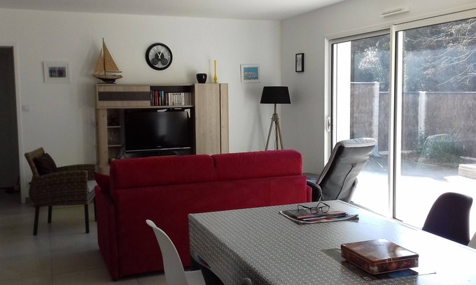 Jard-sur-Mer Maison | 2017 house with enclosed garden 5 minutes from the sea