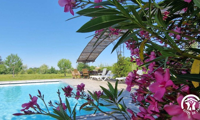 Giroussens Maison | 207 m² Gîte ∙ 5 chambres ∙ 10 personnes