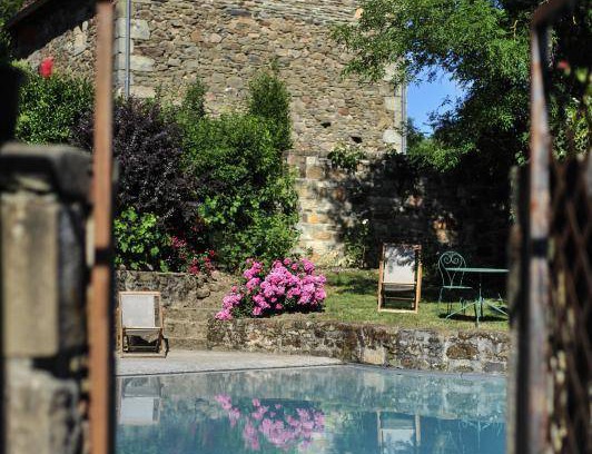 Le Bourg Maison | 210 m² Gîte ∙ 6 chambres ∙ 12 personnes
