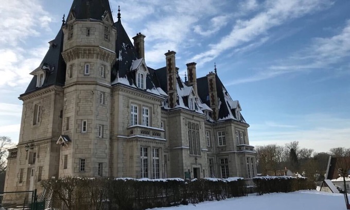 Saint-Jean-aux-Bois Autre | 225m2 Duplex Flat in a chateau near Paris + pool