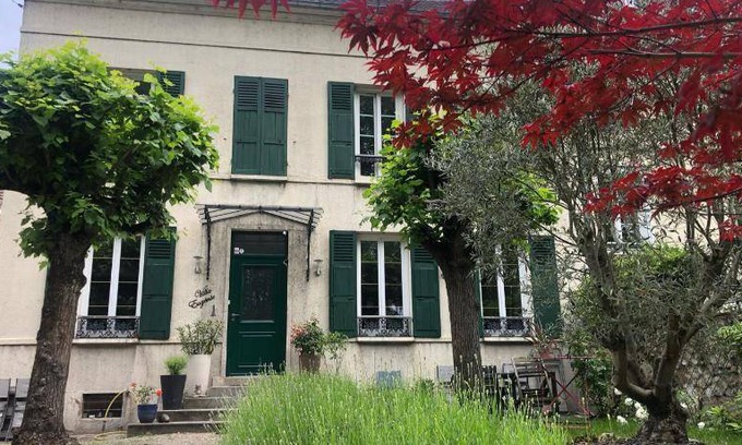 Melun Lit Et Petit-Déjeuner | 23 m² Chambre d'hôtes ∙ 4 personnes