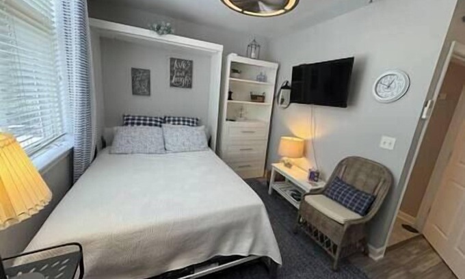 Smith Mountain Lake Appartement | #2301 Pointe Mariners Studio