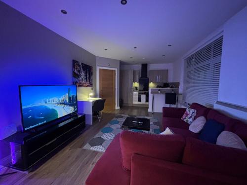 Birmingham City Centre Appartement | 24-7 Secured City Centre Apartments with Free Underground Parking and WiFi