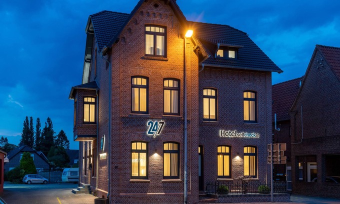 Leer Hôtel | 24/7 Selfcheckin