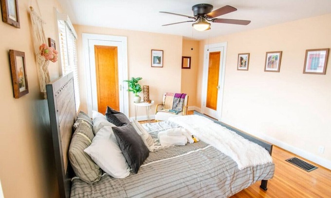 Clintonville Maison | 24 E. California Ave. · The Vintage Inn - Steps to High St + 2 Car Garage.