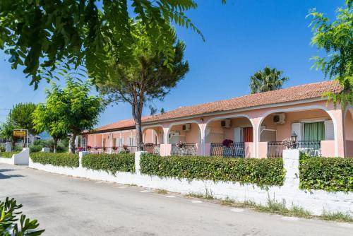 Porto Koukla Hôtel | 24 m² Hôtel ∙ 4 personnes