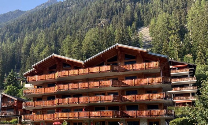 Champex-Lac Appartement | 240 m² Appartement ∙ 4 chambres ∙ 8 personnes