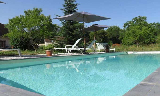 Saint-Brisson-sur-Loire Lit Et Petit-Déjeuner | 25 m² Chambre d'hôtes ∙ 2 personnes