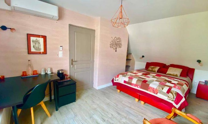 Murs-Erigne Lit Et Petit-Déjeuner | 25 m² Chambre d'hôtes ∙ 2 personnes